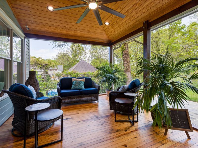 Deck builders job near Lisbon, IA
